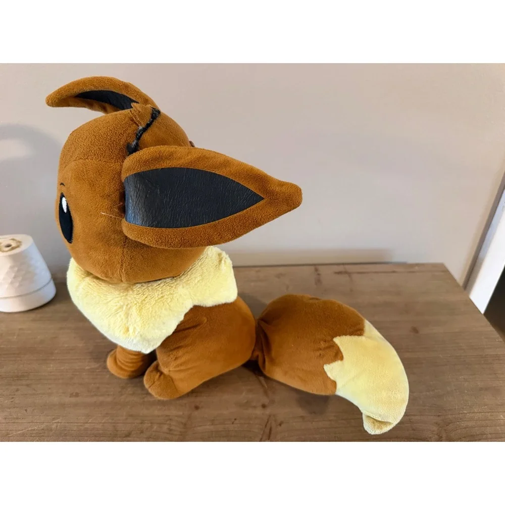 Pokemon Eevee Plush Stuffed Animal with Hidden Zipper Pouch Brown‎ 10 Inch
